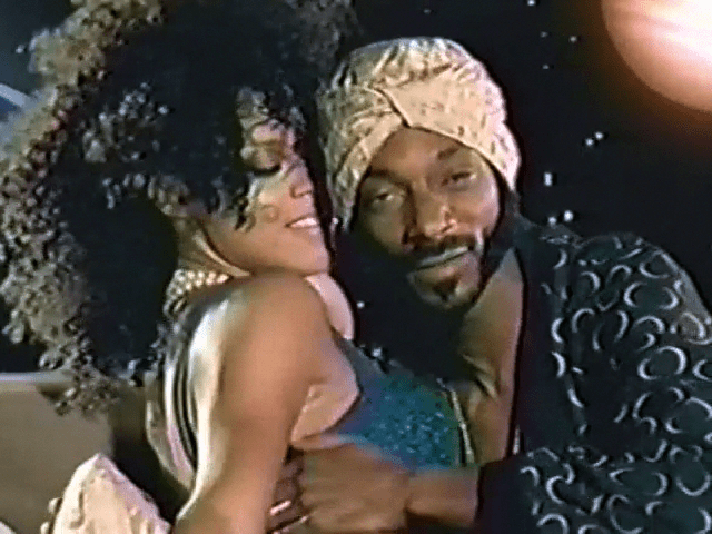 Sensual Seduction by Snoop Dogg (Music video, Contemporary R&B