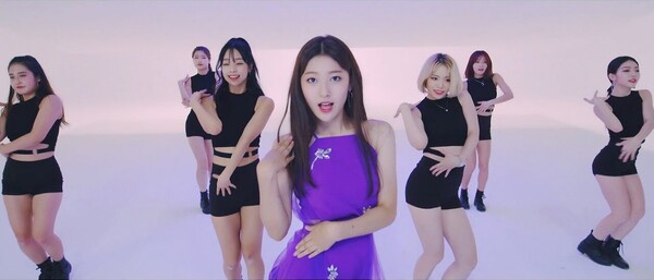 Love Cherry Motion by 이달의 소녀 [LOONA] / Choerry (Music video